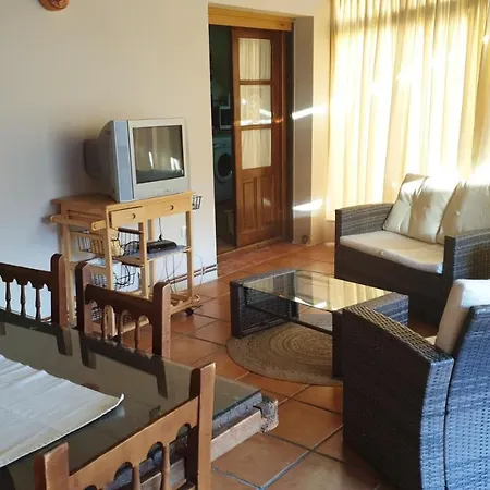 Charming In With Private Pool Pajares de la Lampreana