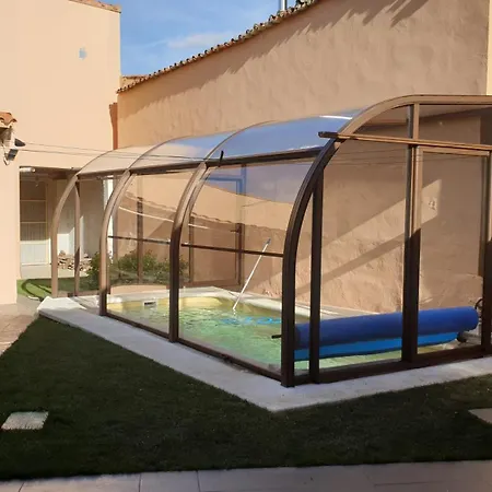 Charming In With Private Pool