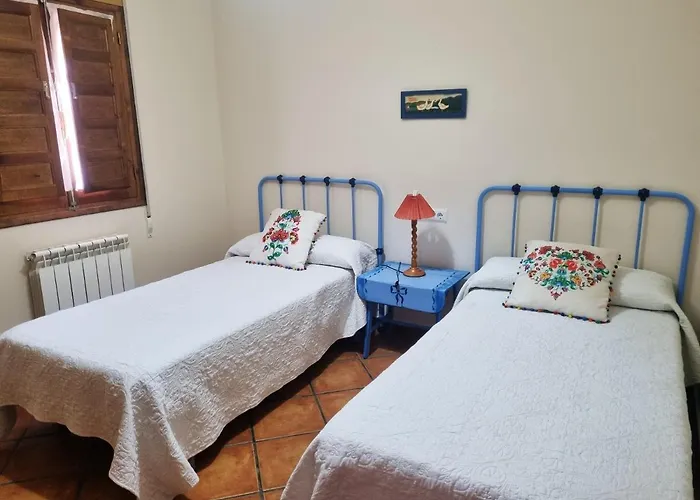 Villa Charming In With Private Pool Pajares de la Lampreana